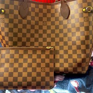 Brown LV Neverfull tote bag and wristlet